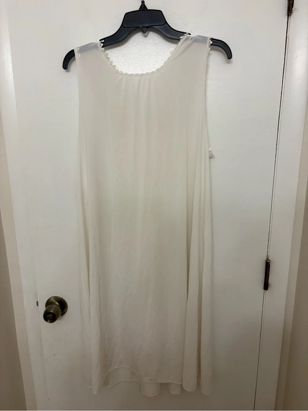 Vintage 70s Shadowline White Ivory Floral Lace Nightgown Sleeveless Midi Nylon M